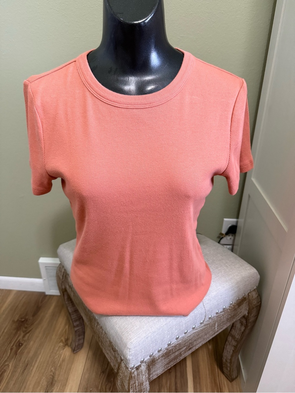Banana Republic Ribbed T-Shirt in Coral